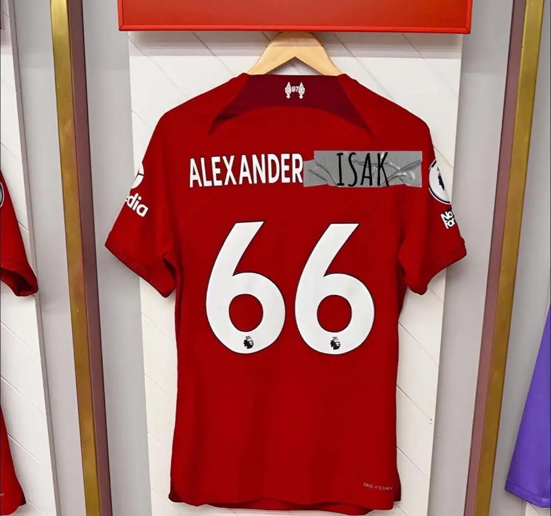 爱游戏体育-关于转折点利物浦临场应变，西甲今晨攻防权衡，管理层满意，轮换策略成焦点的信息-爱游戏体育